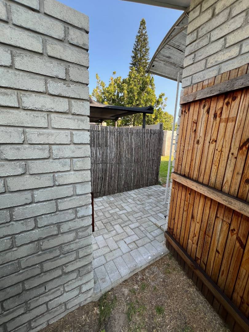 3 Bedroom Property for Sale in Greenshields Park Eastern Cape